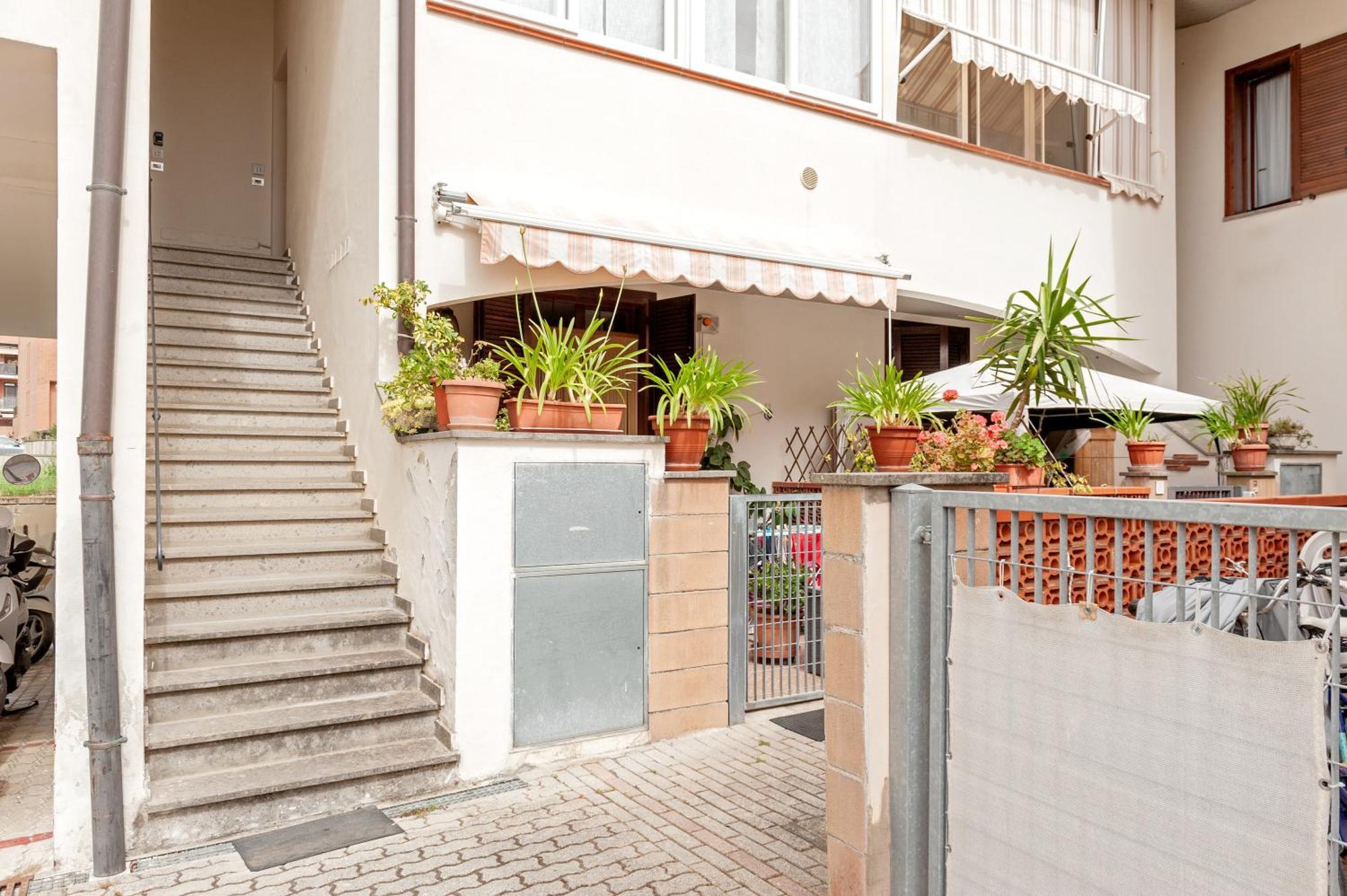 Cozy Retreat In Coastal Livorno Exterior foto